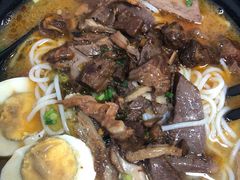 -花溪巷牛肉粉(泉城路店)