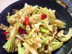 -天天向上素食餐厅(五台山店)