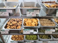 蟹香蛋黄锅巴-上海哈尔滨食品厂(淮海中路店)