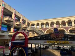 -王府井奥莱临潼小镇(临潼店)