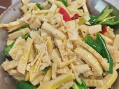-虎洞山庄食府