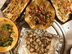 椒盐多春鱼-东记炭炉·海鲜鸡煲(龙华店)