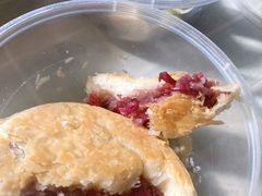 玫瑰鲜花饼-云海肴汽锅鸡·云南小炒(天津国金汇店)