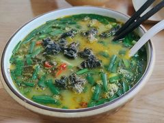 -子宸什夹婆乌鸡米线弹子石店(泽科·星泽汇店)