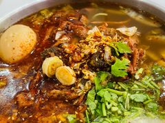 -鹍记特色牛杂面