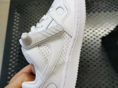-上品折扣(回龙观店)