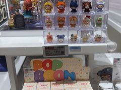 -泡泡玛特POPMART(龙湖亦庄天街店)