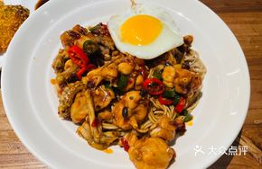 Ceiling-Top Stir-Fried Frog Noodles