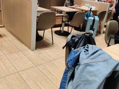 -遇见小面(白云机场T2安检外店)