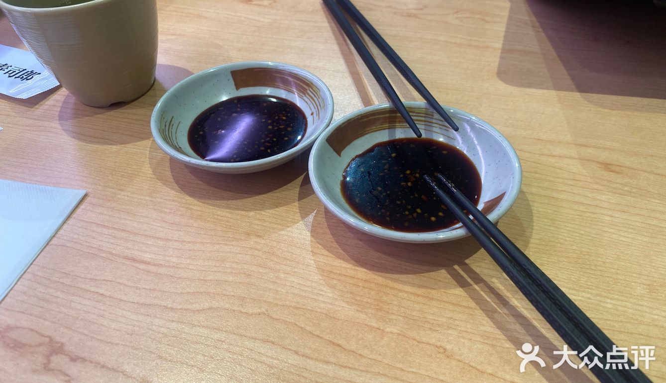 寿司郎。广告震天响，体验很差