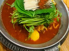 -喇喇排骨火锅·传统韩式脊骨汤(望京西园总店)