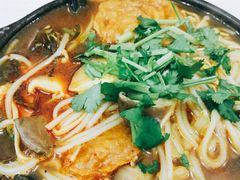 三鲜砂锅米线-兄弟砂锅(陆家巷店)