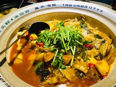 -魏铭鱼头捞饭(晋阳路店)