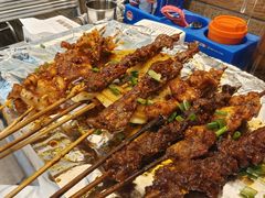 -北门胜利牛肉串·铁签酱爆烤肉