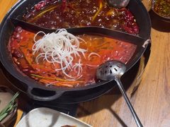 -乖嬢嬢重庆老火锅(南联店)