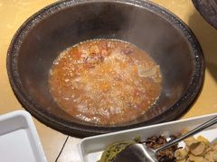-万里闯关东铁锅炖菜馆(高新旗舰店)