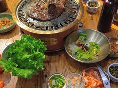 -韩景台烤肉(八大处店)