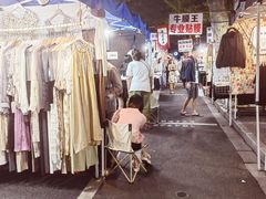 -吴山路夜市