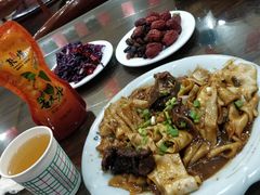 胡羊焖饼-壹阁胡羊焖饼(特色小吃街店)