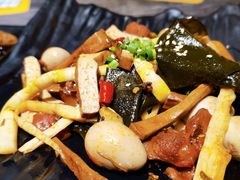 辣卤素拼-嘎嘎鸭脑壳(蜀汉路店)