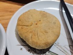 -头上红煨盐鸡·非遗院子餐厅