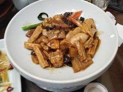 -窄巷子陕菜馆·地道陕西菜(粉巷店)
