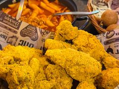 -BHC炸鸡(明洞总店)