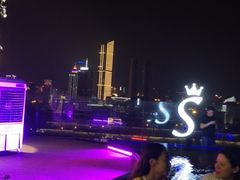 景观位-杜尚rooftop露台酒吧
