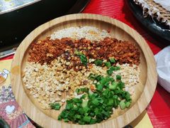 -谭鸭血老火锅(七宝万科广场店)