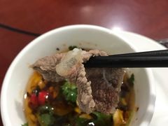 -佳荣老五生态牛肉馆