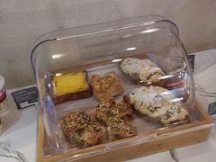 杂粮香肠丹麦卷-哈根达斯(卓展店)