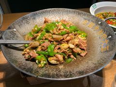 -费大厨辣椒炒肉(万家丽一店)