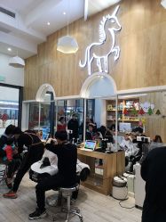 -奇怪的独角兽亲子理发沙龙