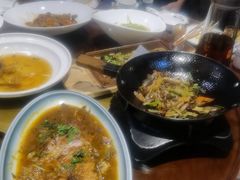 -那家老院子东北菜·饺子·小鸡炖蘑菇(艳华街店)