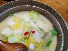 -吃饭皇帝大土家民族菜(正大广场店)