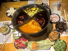-白乐天毛肚火锅馆(南滨路店)