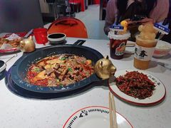 -江湖小牛·水煮牛排火锅(欧亚新生活购物广场店)