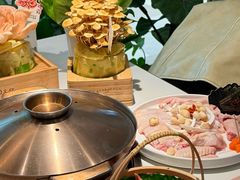 -烹然四季椰子鸡火锅(姚家园万象汇店)