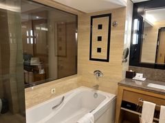 -海创大连科技交流中心(海事大学地铁站店)