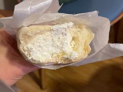 榴莲冰面包-雀食面包店(钟楼店)