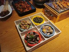 -喝丢一只鞋海鲜烧烤(市场店)