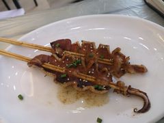 -覃记海鲜美食餐厅