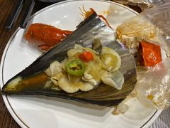 -虾弄弄海派小龙虾·牛羊蝎子火锅