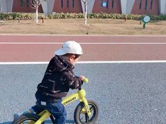 -八爪矩阵极限运动馆·儿童平衡车·感统训练(南海子公园校区)