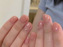 -悦指间美甲美睫