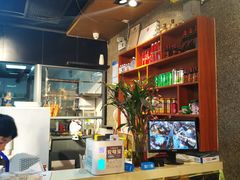 -哇蛙牛功夫面渝都料理(龙阳广场店)