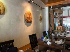-Old House Restaurant