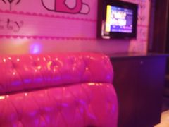 -名星会量贩式KTV旗舰店(盈熙广场店)