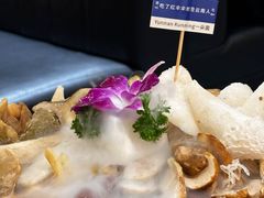 -一朵菌·野生菌探索家火锅(南亚店)