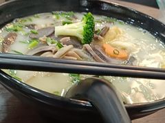 -鸭小妹鸭血粉丝(老门东店)